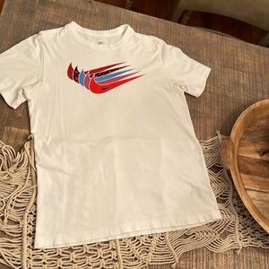 Nike T-shirt